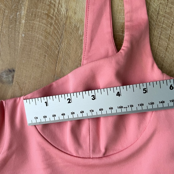 SIR. the label Giacomo Bustier top Size Size 0 US 2
Pink - Picture 14 of 14